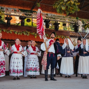 548980495_805938408466263_7626610615752709346_n